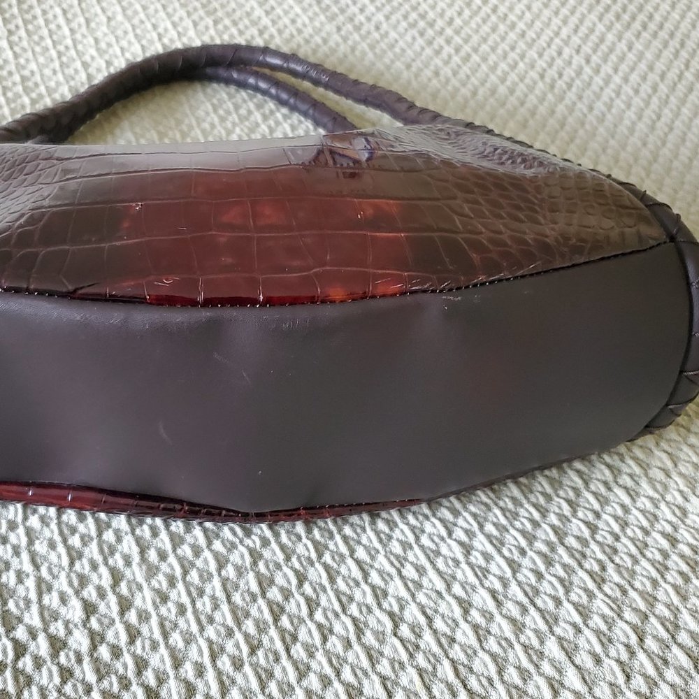 Donald J Pliner handbag beautifully embossed leather - Picture 7 of 9